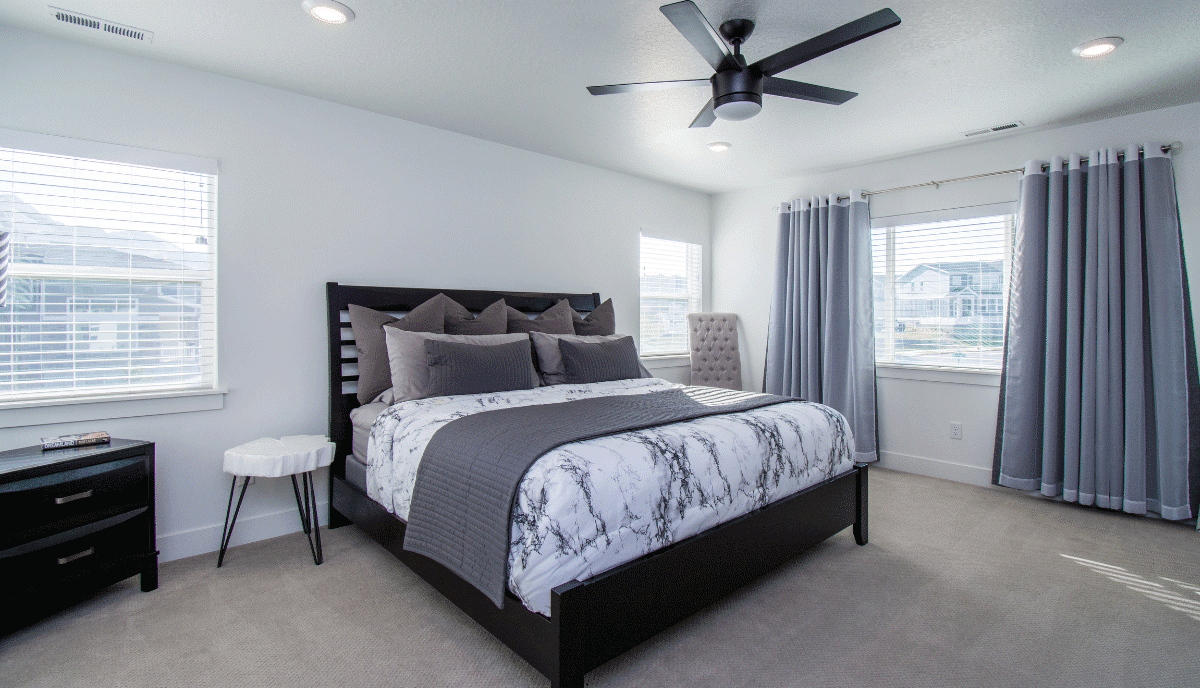 Daily Habits for a Sparkling Clean Bedroom