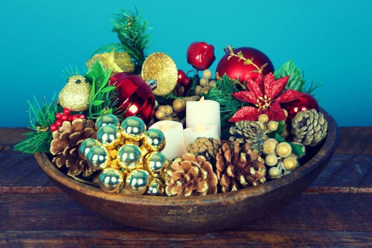 The centerpiece on your dinner table is one of the most important focal points of the entire room