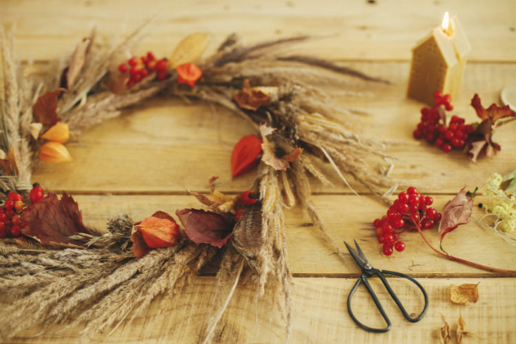 Wreaths are essential Christmas decorations