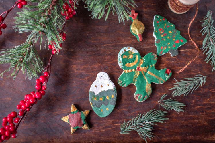 Make your own sentimental keepsakes that double as Christmas decorations